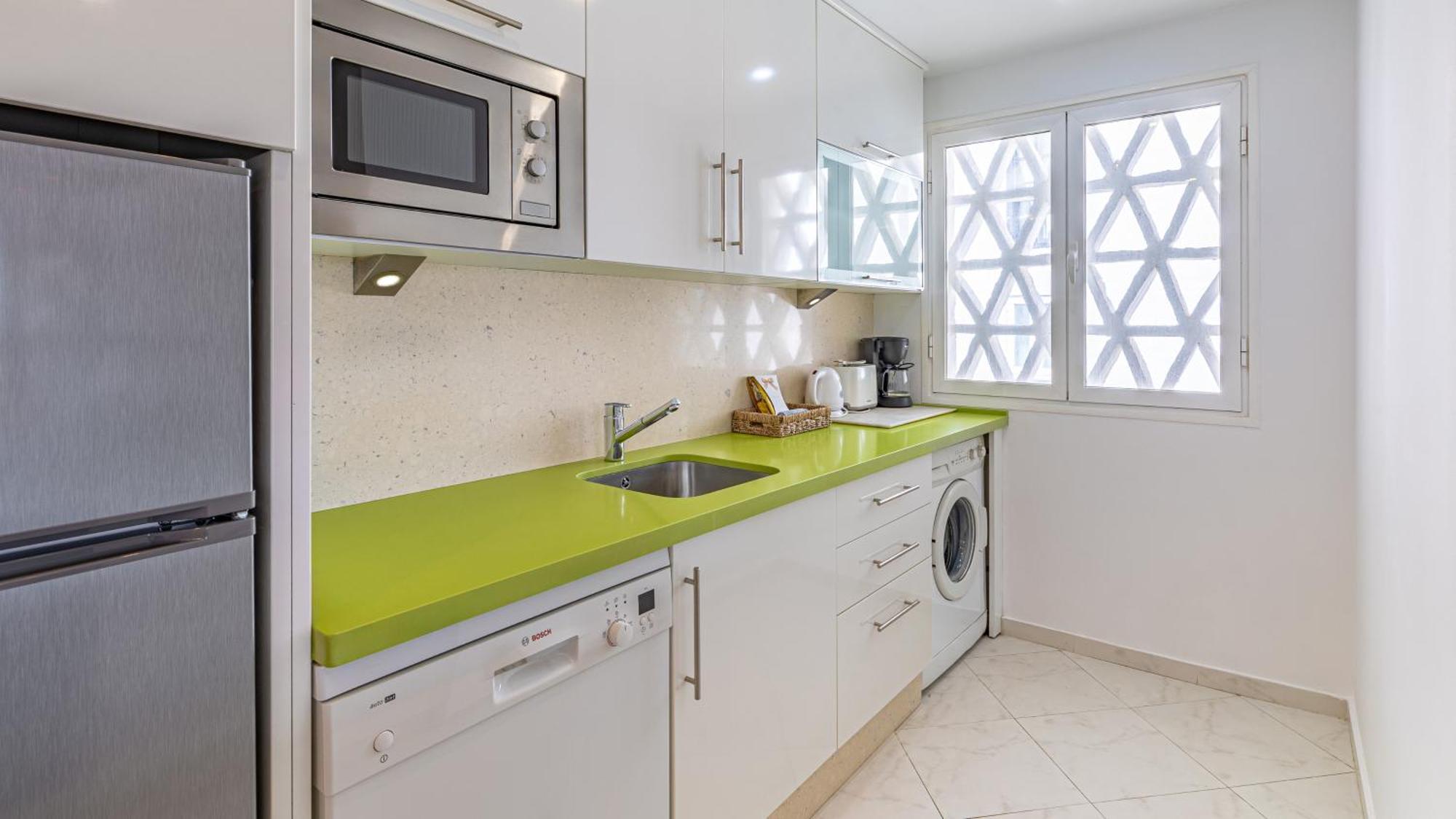 Vacation Marbella I Sea Views, 24-7 Security, Parking, Walk To Everything In Luxurious Puerto Banus Exteriér fotografie